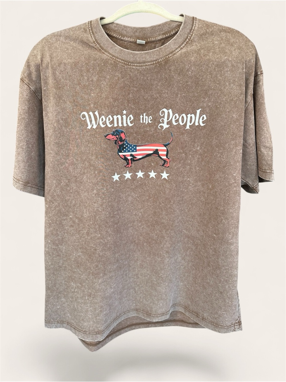 New Weenie the People Unisex Graphic Tee - Brown with American Flag Dachshund